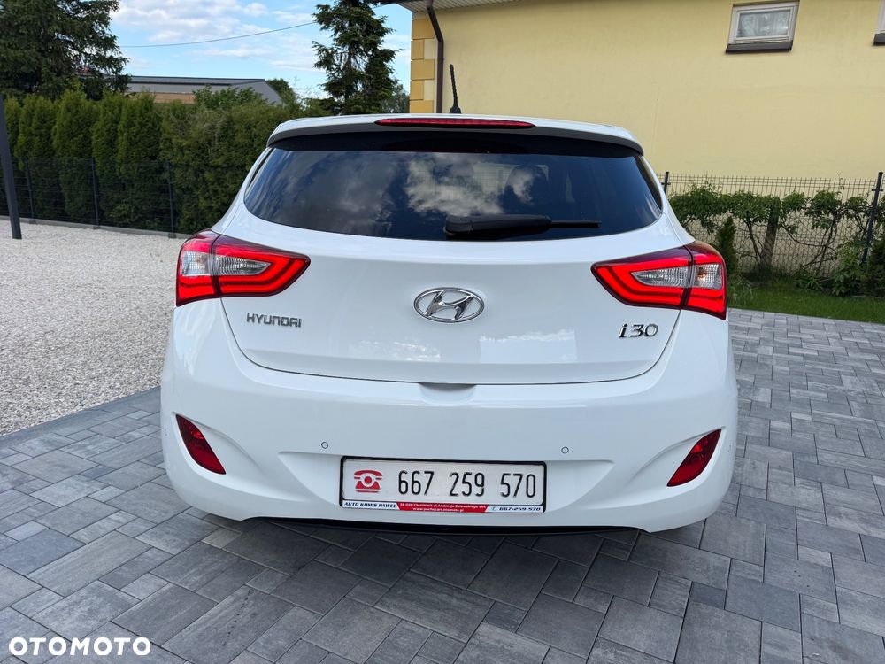 Hyundai i30 1.4 Premium - 8