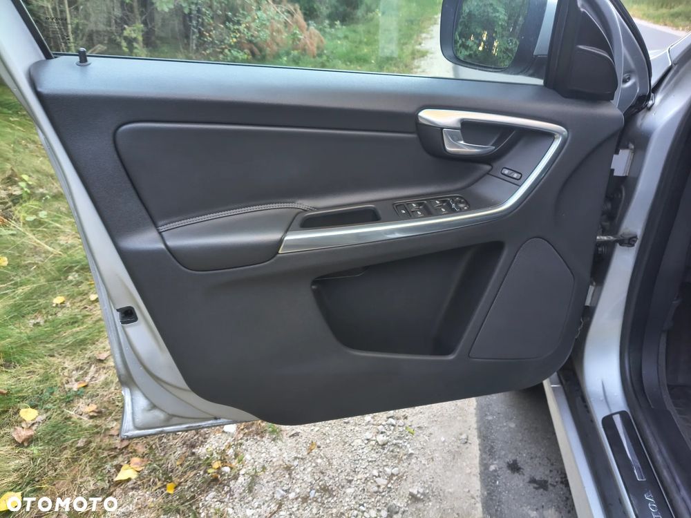 Volvo XC 60 - 11
