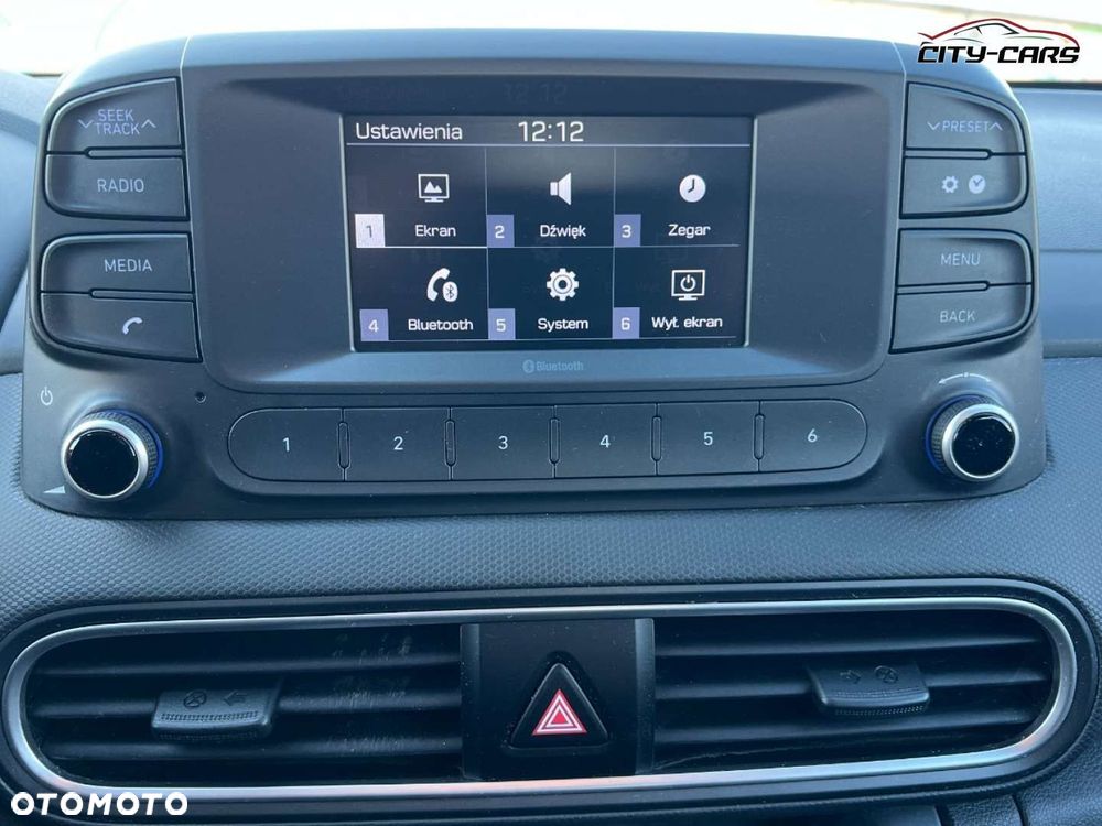 Hyundai Kona - 16