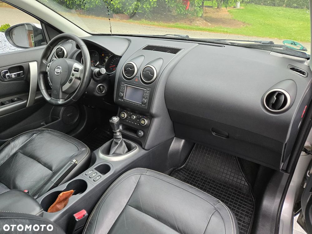 Nissan Qashqai 2.0 dCi Tekna Premium - 19