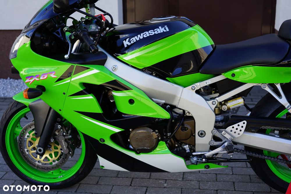 Kawasaki ZX - 26