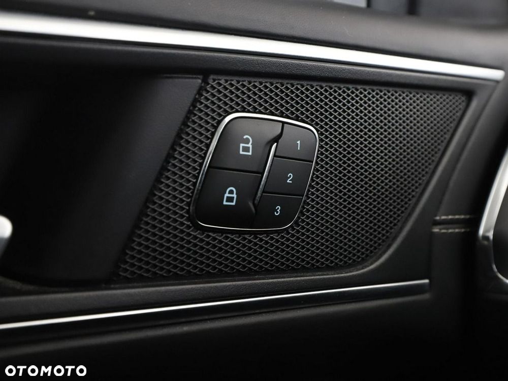 Ford S-Max - 37