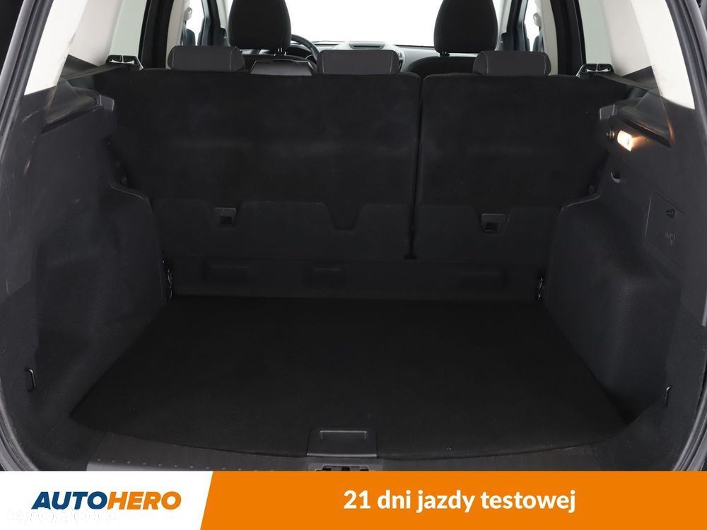 Ford Kuga - 17