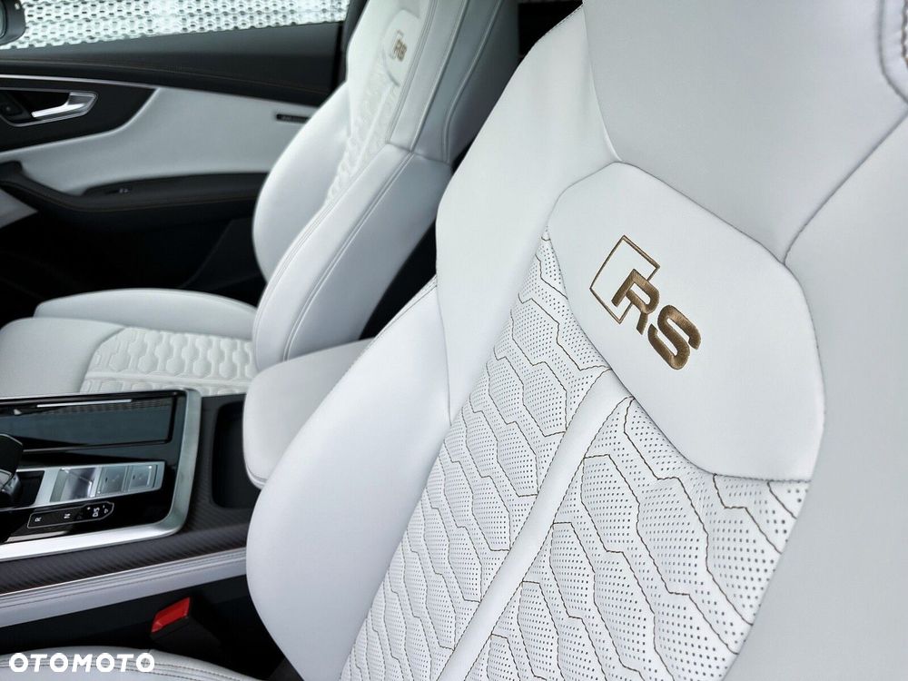 Audi RS Q8 - 18