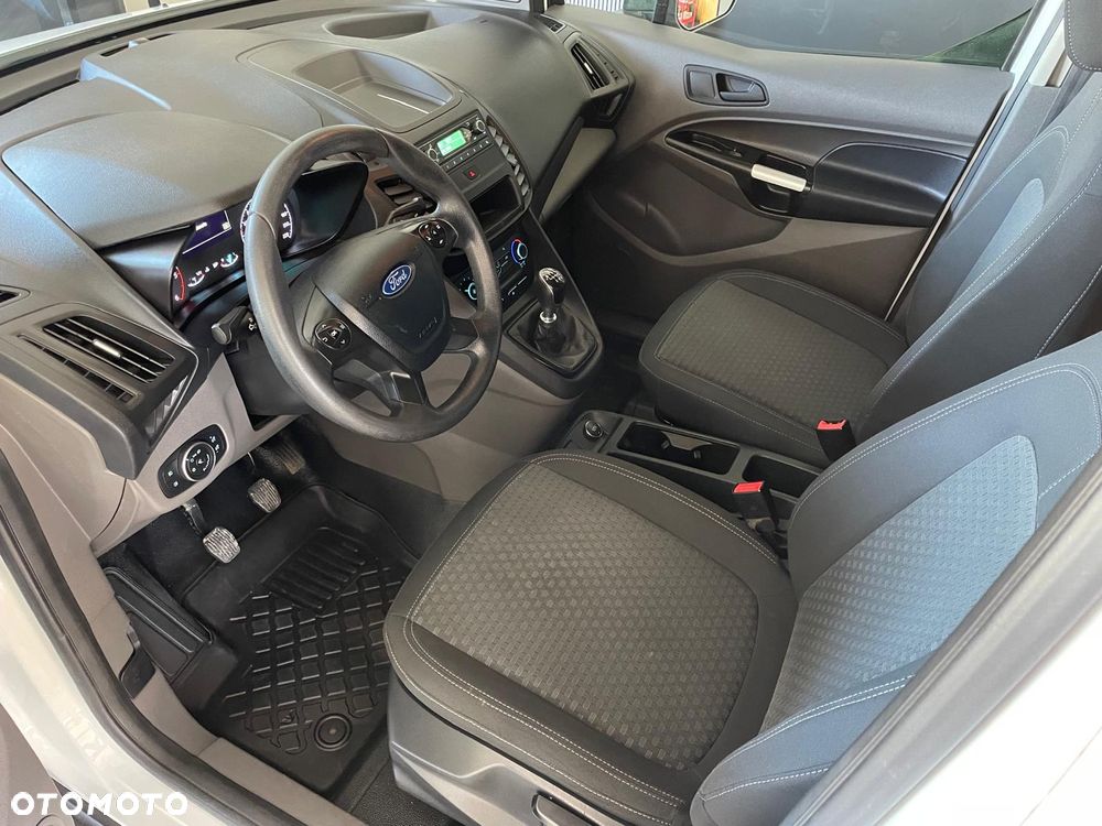 Ford Transit Connect trend - 13