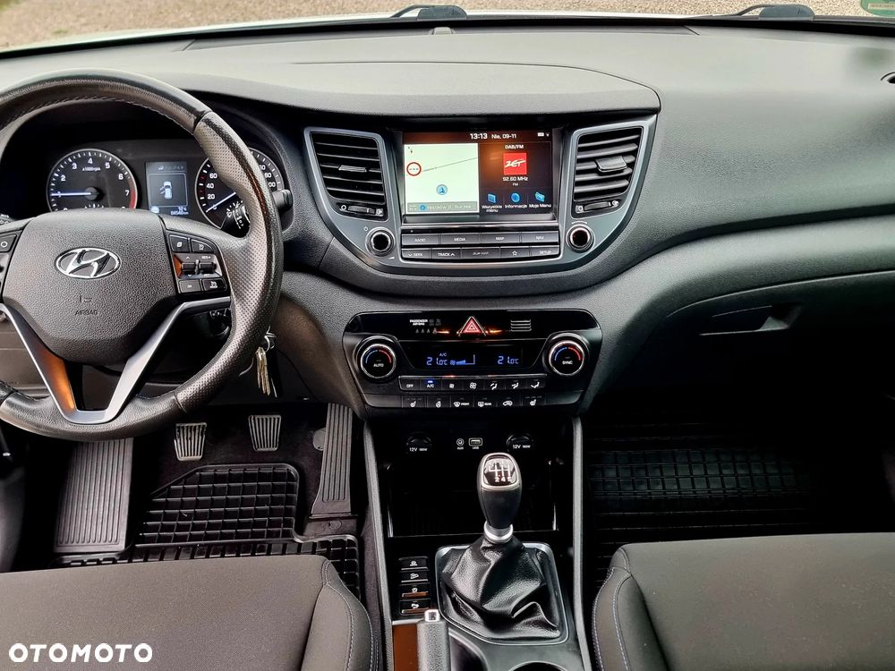 Hyundai Tucson blue 1.6 GDi 2WD Navi - 16