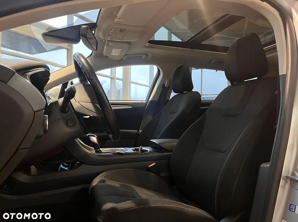 Ford Mondeo SW 2.0 TDCi S&S PowerShift-Aut Titanium - 26