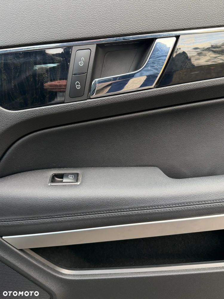 Mercedes-Benz Klasa E - 14