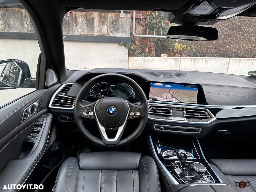 BMW X5 xDrive45e - 17