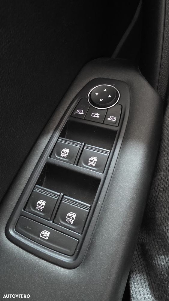 Renault Captur E-TECH Full 145 E-Tech Engineered - 16