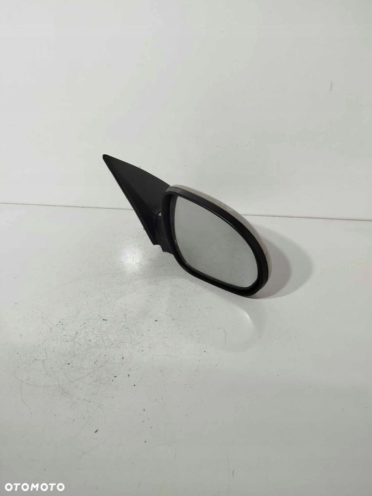 LUSTERKO PRAWE PRZEDNIE HYUNDAI I30 07-12 QV 8 PIN - 2