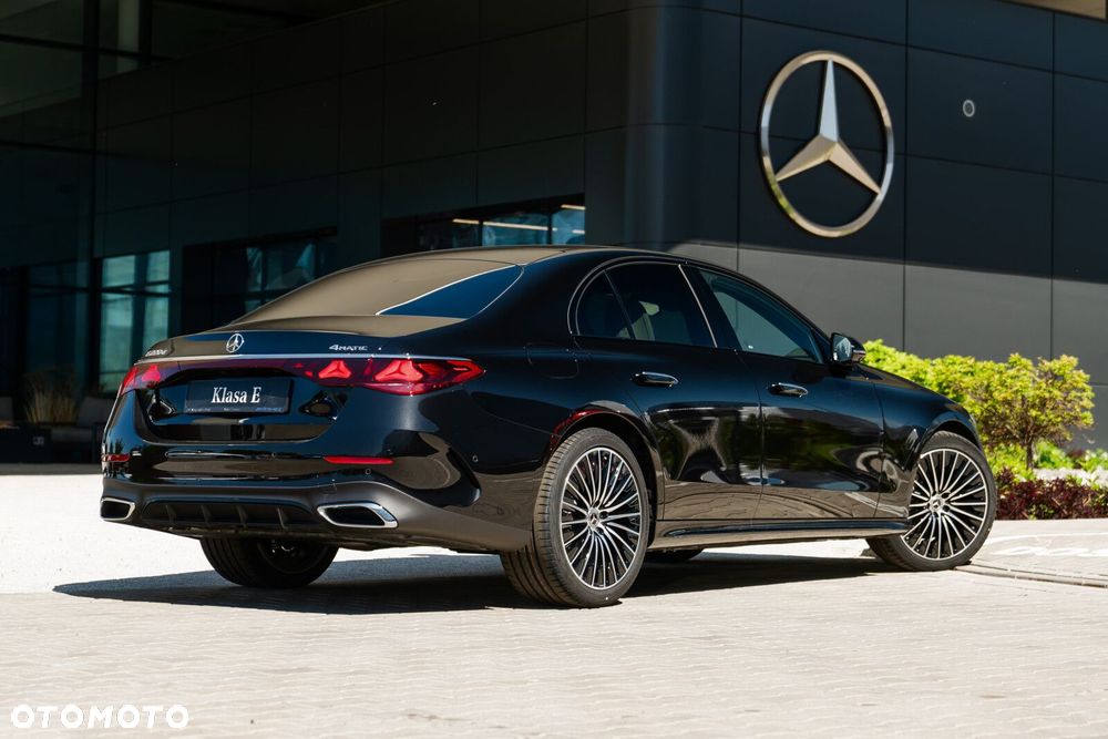 Mercedes-Benz Klasa E - 12