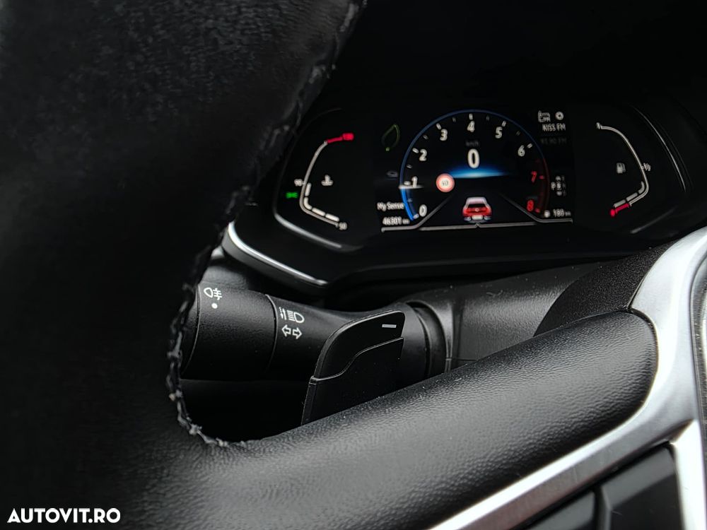 Renault Captur - 23