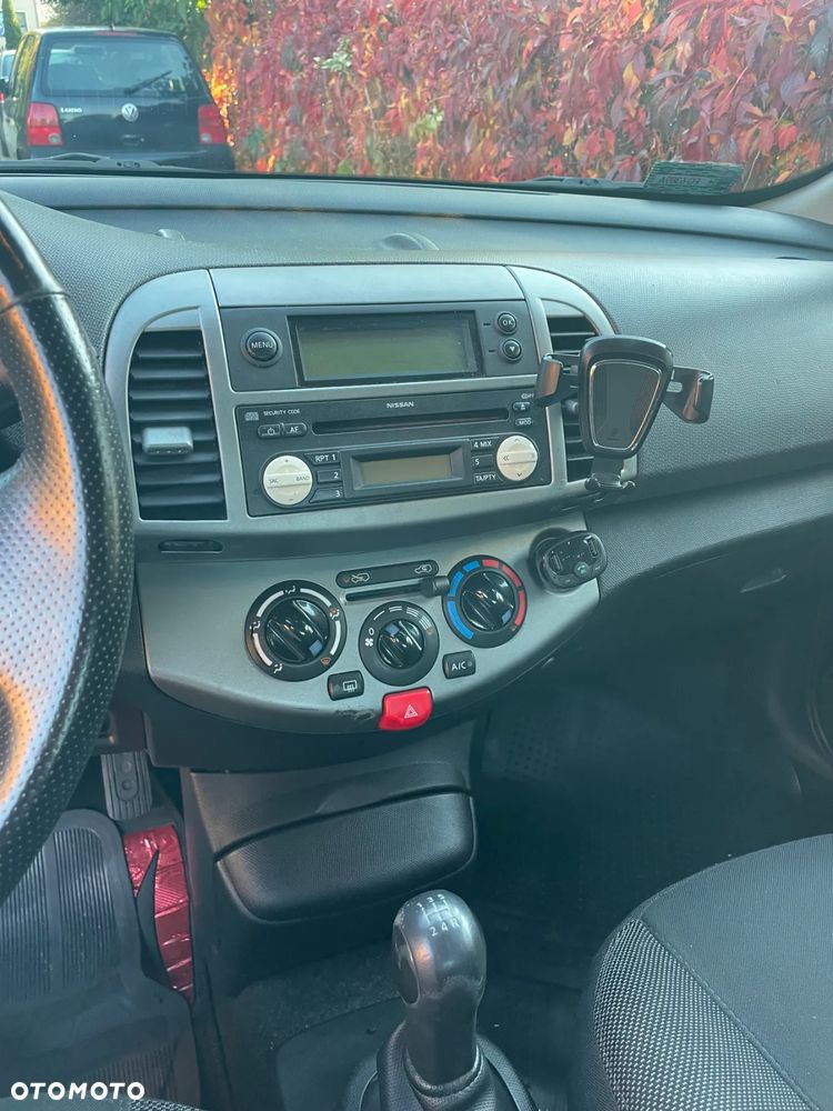Nissan Micra 1.2 Visia - 10