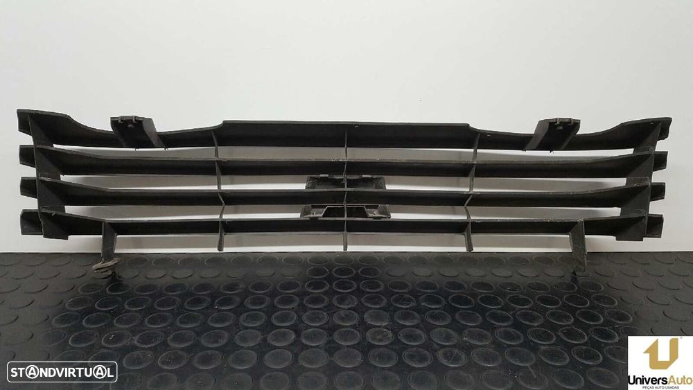 GRELHA DIANTEIRA CITROEN C15 D - 5