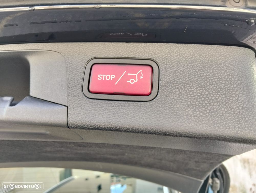 Mercedes-Benz E 300 de 9G-TRONIC Exclusive - 17