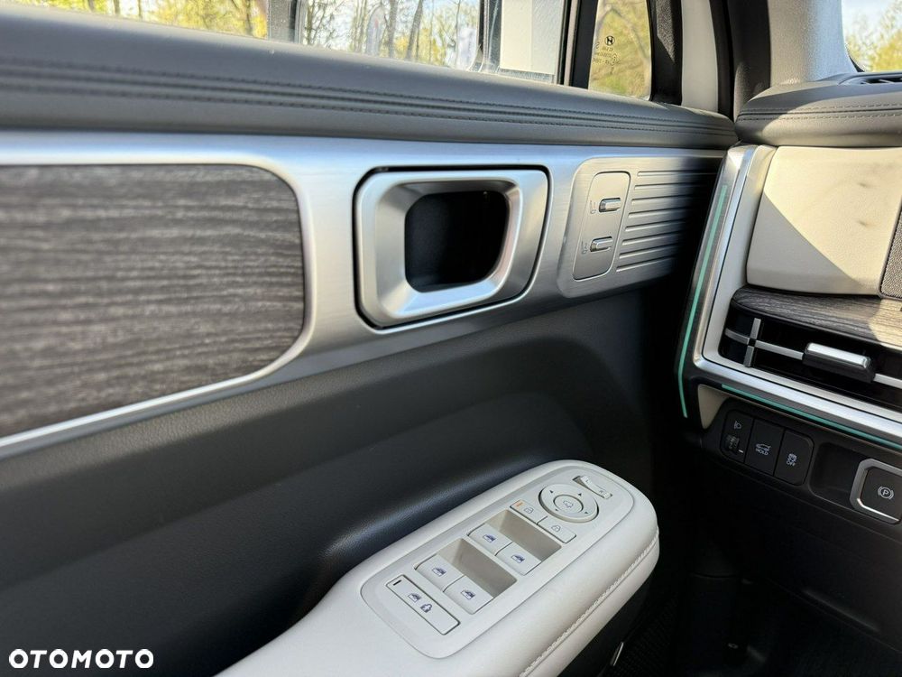 Hyundai Santa Fe - 28