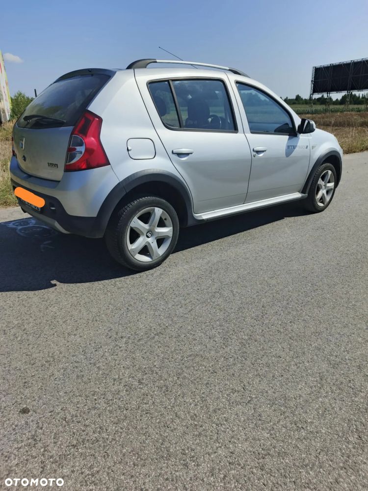 Dacia Sandero 1.5 dCi Stepway - 6