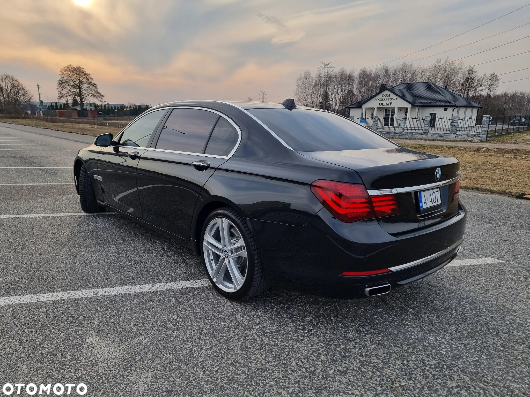 BMW Seria 7 750Li - 8