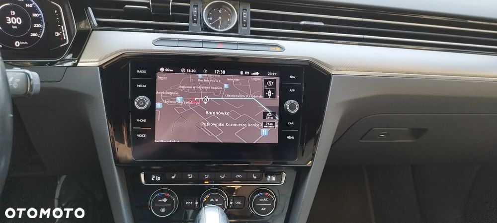 Volkswagen Arteon 2.0 TSI 4Motion R-Line DSG - 30
