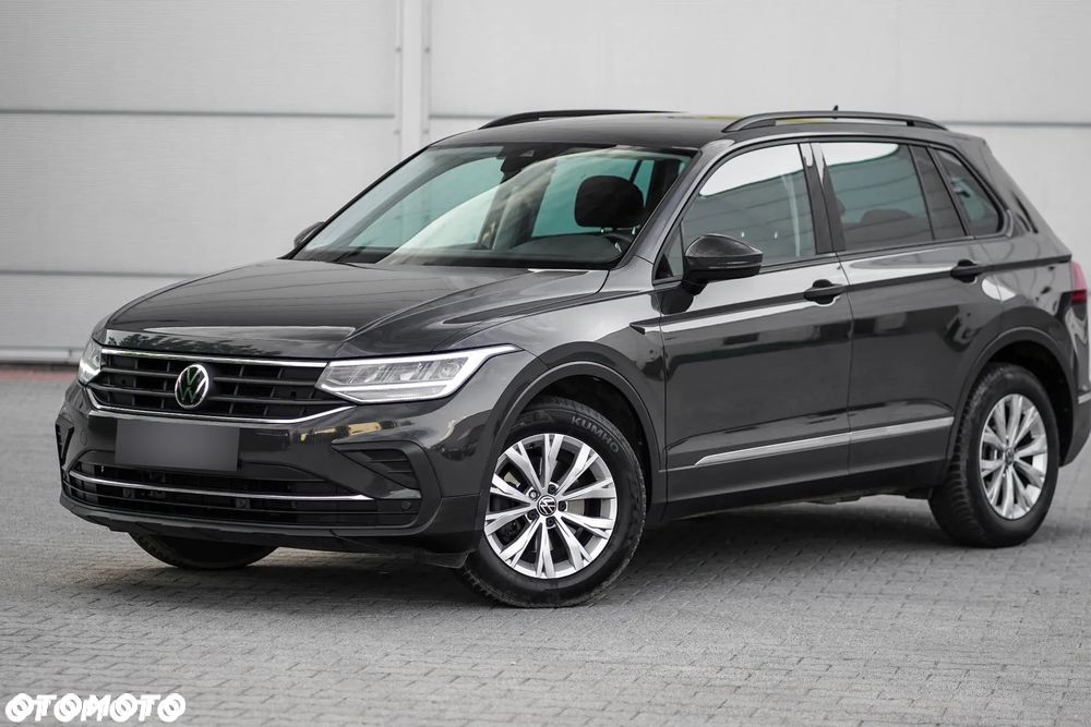 Volkswagen Tiguan - 23