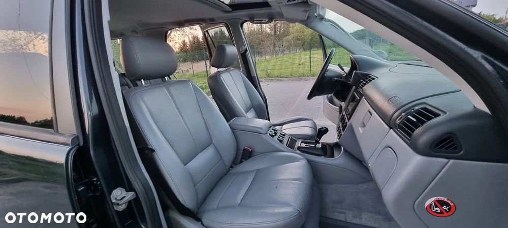 Mercedes-Benz ML - 28