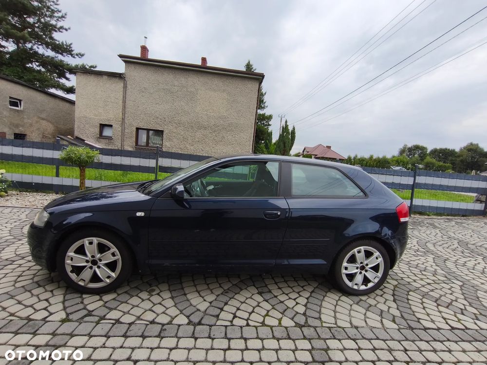 Audi A3 3-drzwiowe 1.9 TDI Ambition - 4