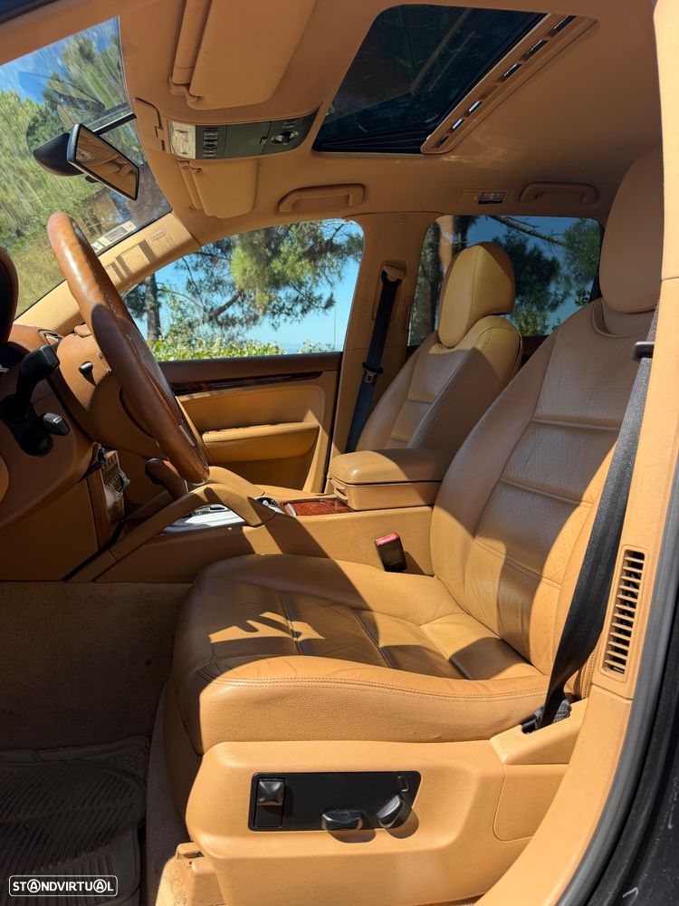 Porsche Cayenne S Tiptronic - 8