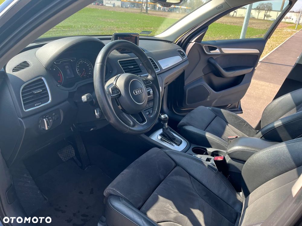 Audi Q3 2.0 TDI Quattro S tronic - 14