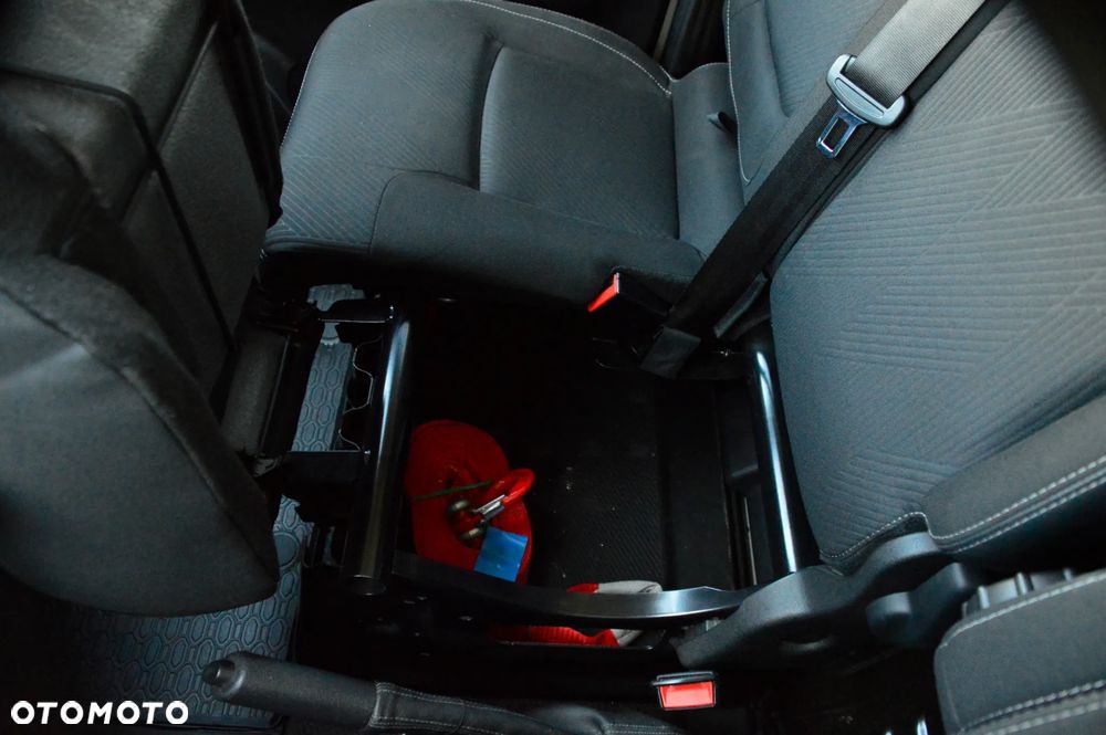 Renault TRAFIC - 32