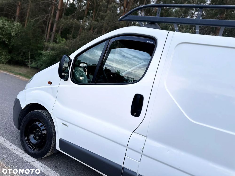 Opel Vivaro - 28