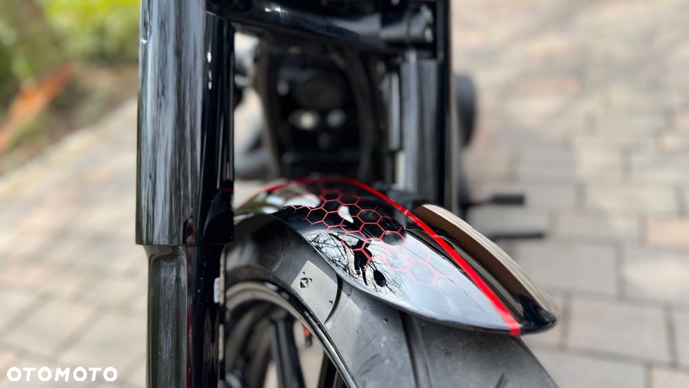 Harley-Davidson FXSB Breakout - 9