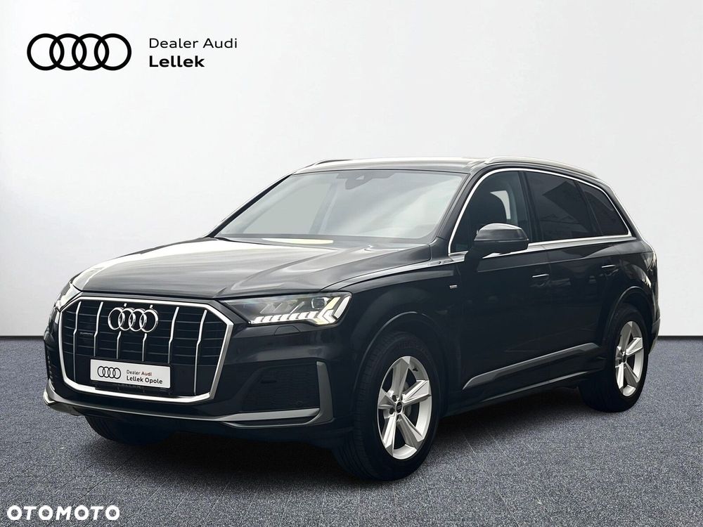 Audi Q7 - 1
