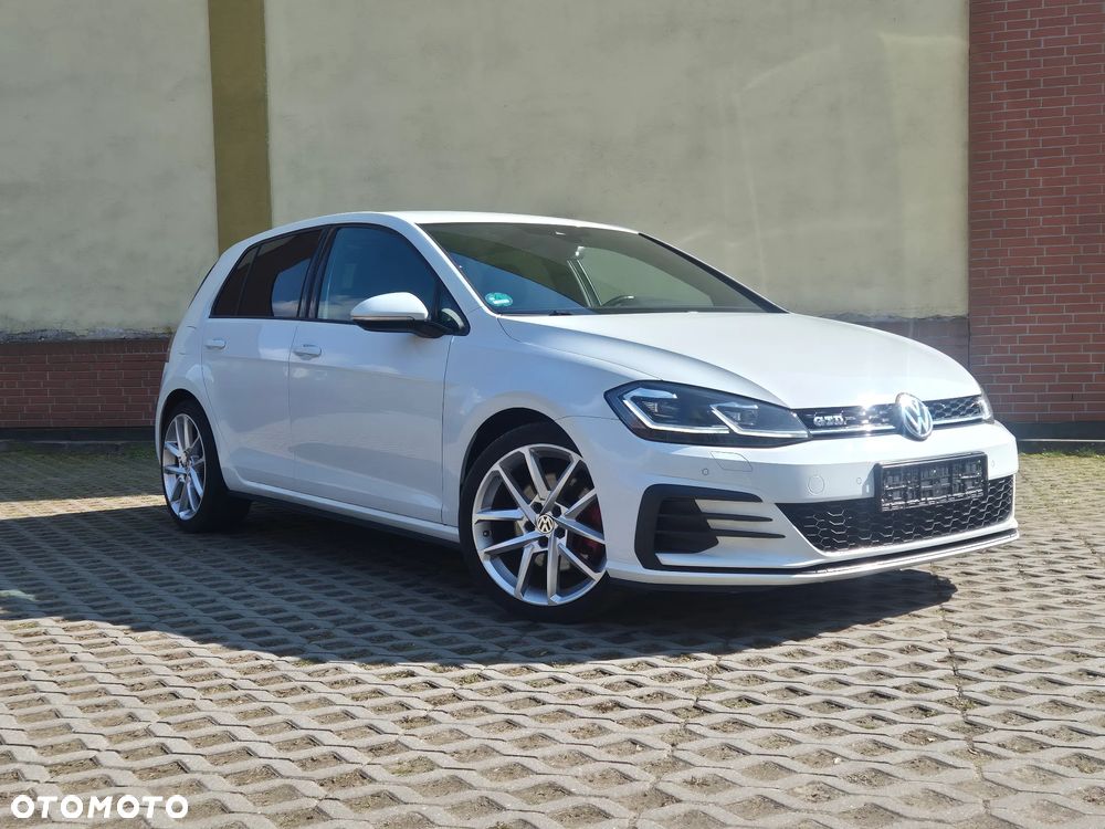 Volkswagen Golf GTD (BlueMotion Technology) DSG - 2
