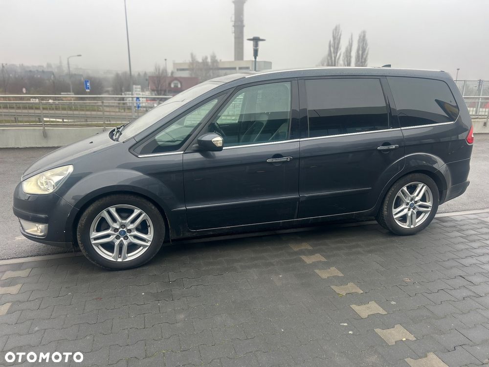 Ford Galaxy 2.3 Ambiente - 10