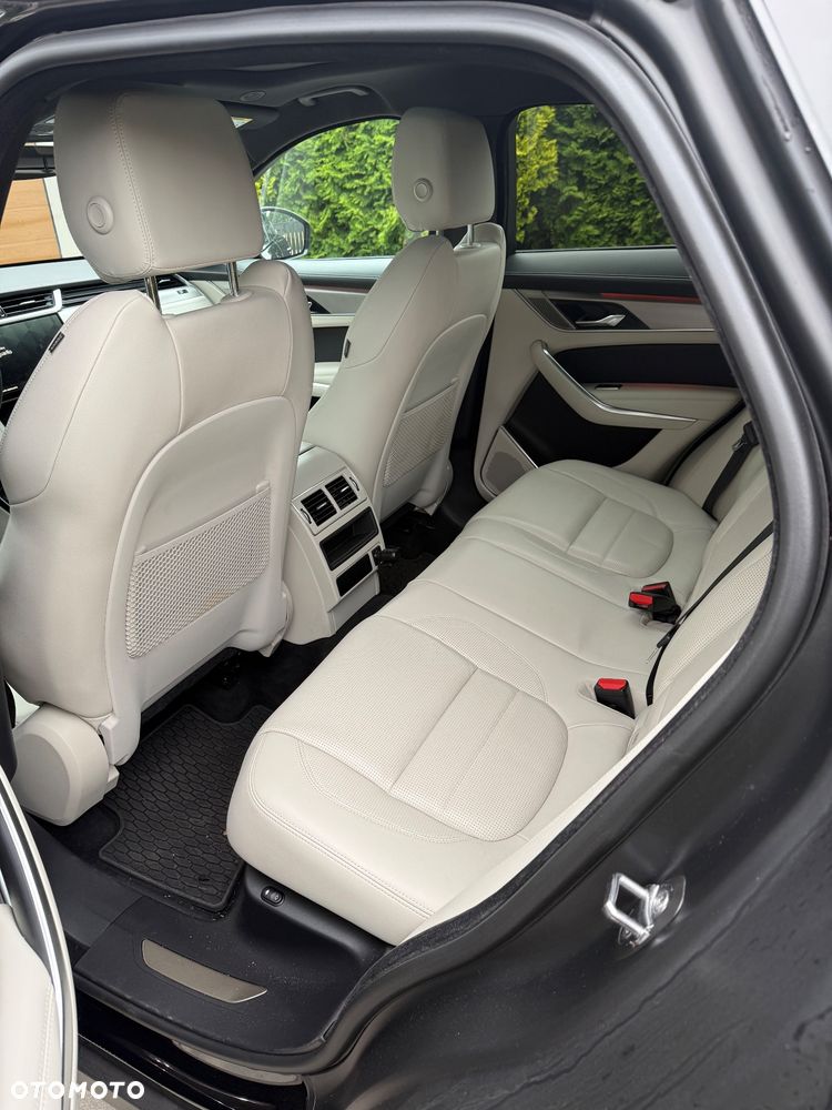 Jaguar F-Pace 2.0 P250 mHEV AWD R-Dynamic Black - 14