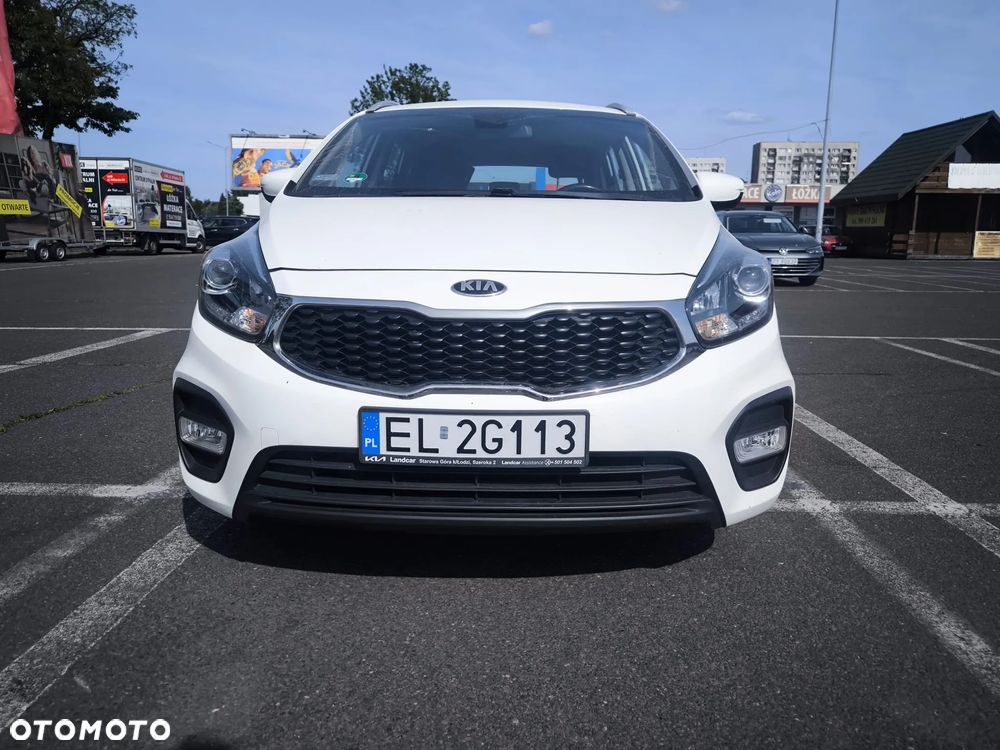 Kia Carens 1.6 GDI M - 11