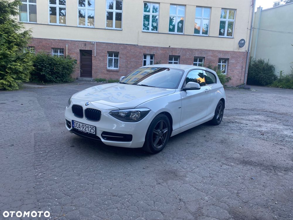 BMW Seria 1 - 1