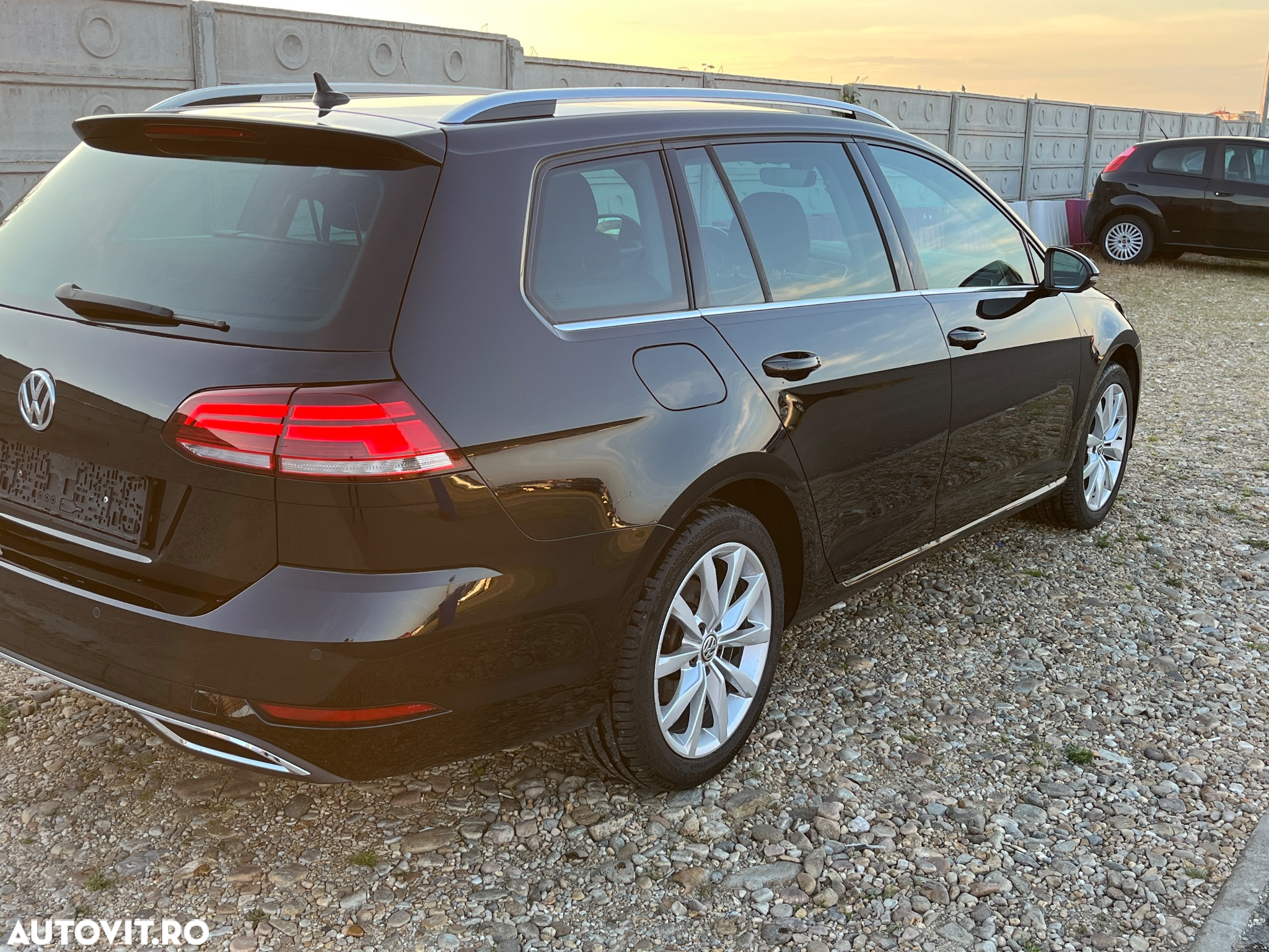 Volkswagen Golf 2.0 TDI (BlueMotion Technology) Highline - 10