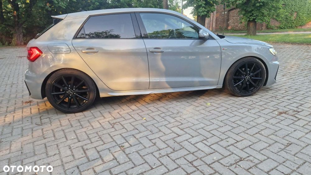 Audi A1 Sportback 35 TFSI S tronic S line - 3