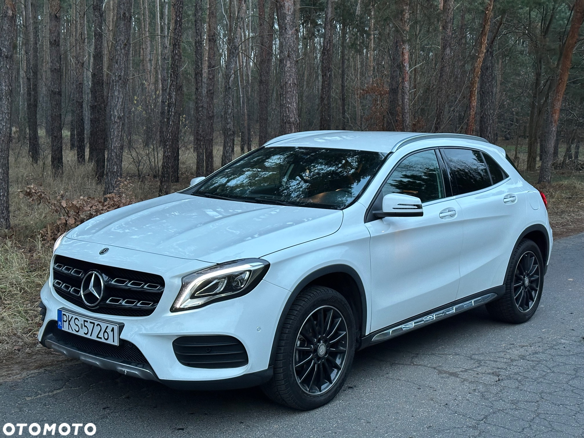 Mercedes-Benz GLA 200 7G-DCT AMG Line - 6