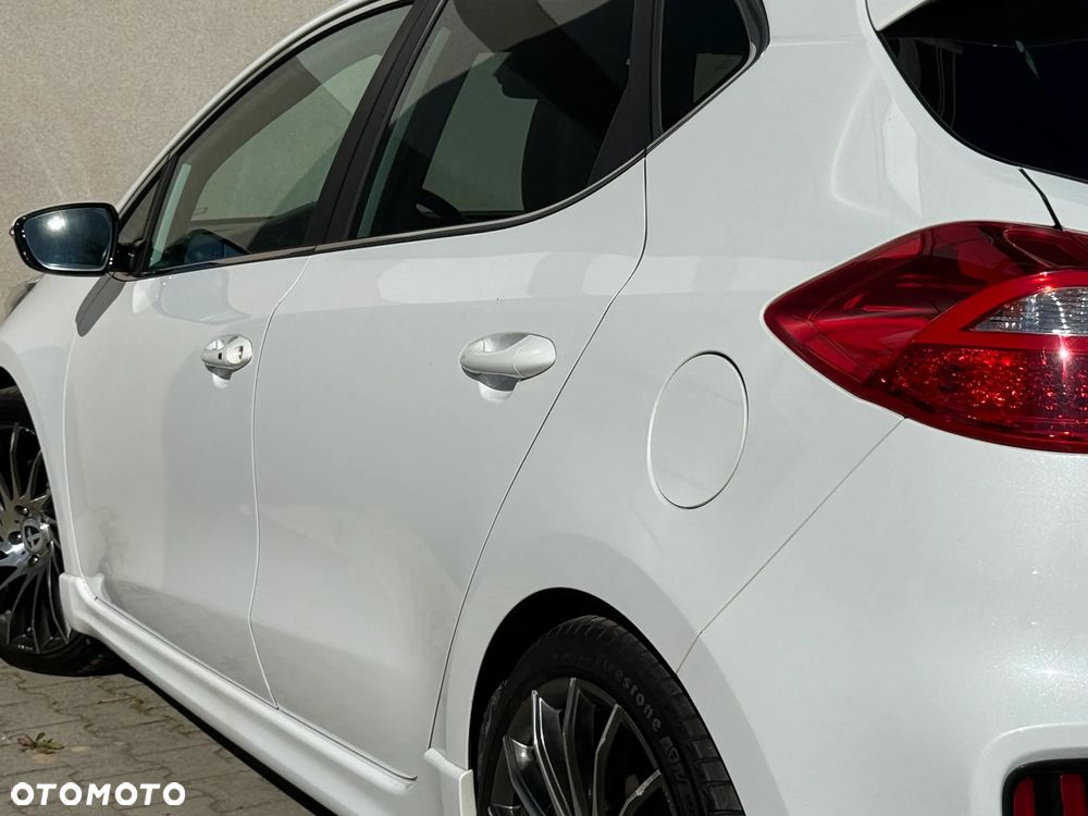 Kia Ceed 1.6 T-GDI GT-Track - 35
