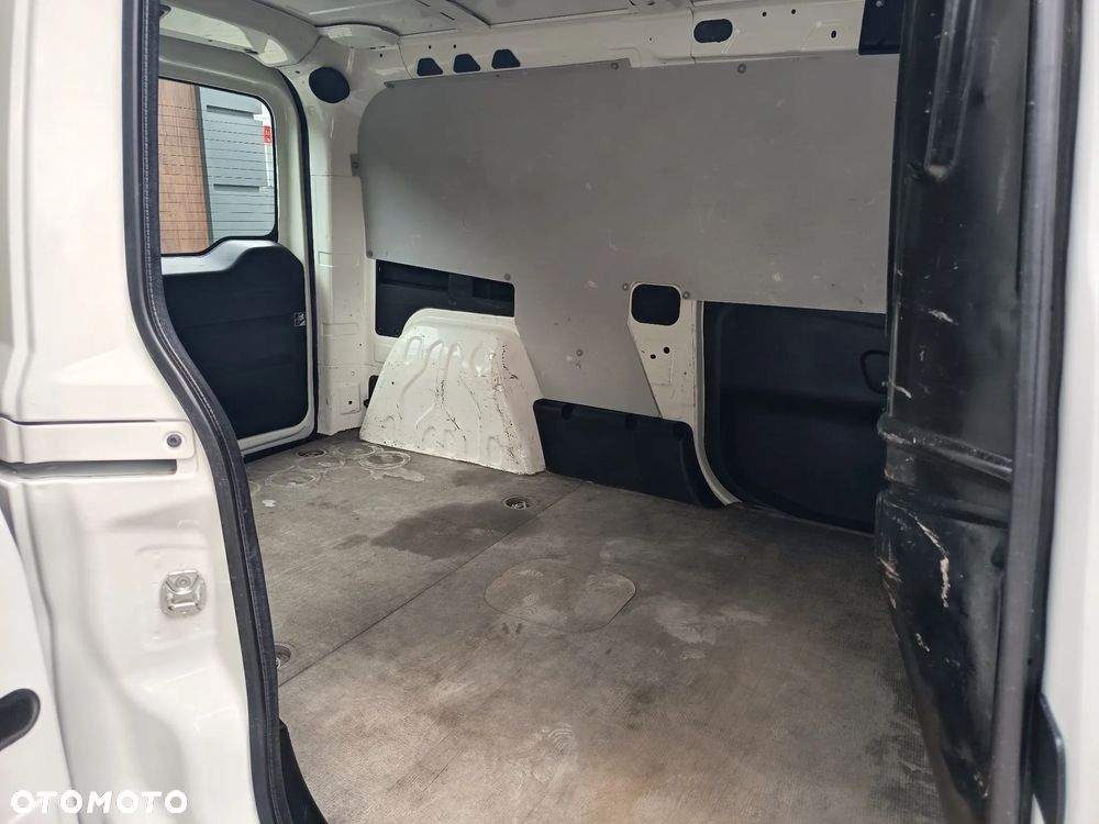 Fiat DOBLO - 25