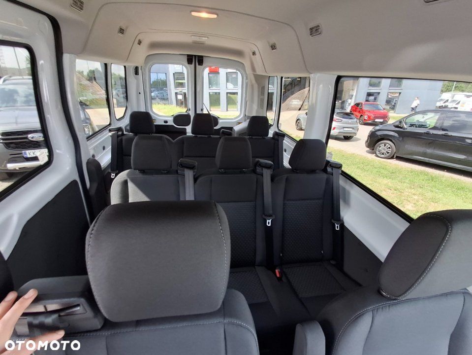 Ford Transit - 13