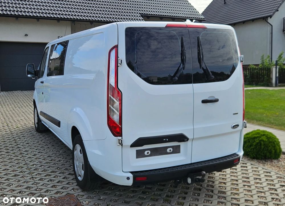 Ford Transit Custom 2.0d 170KM L2 Long 6 osobowy brygadówka bogate wyposażenie - 17