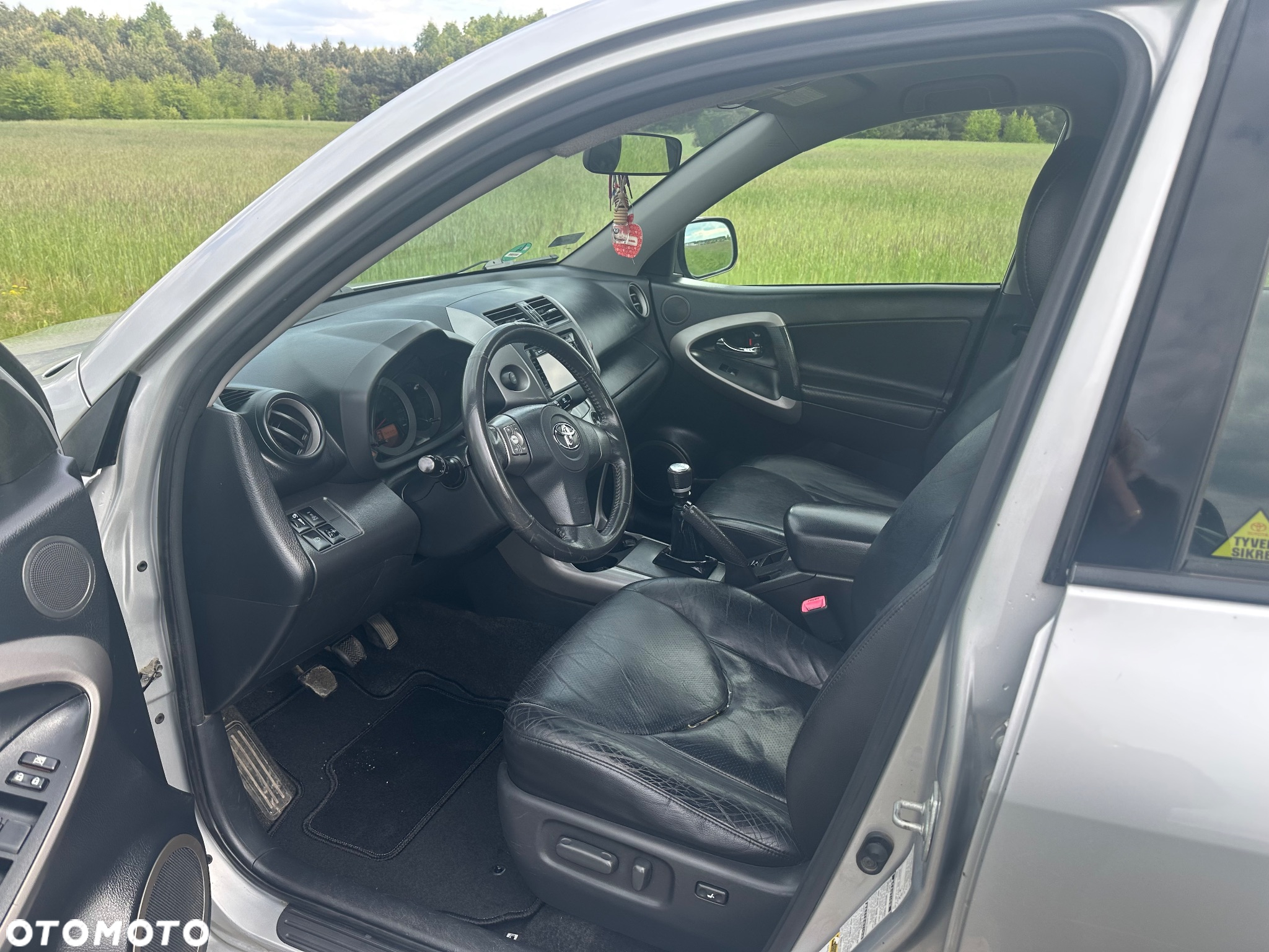 Toyota RAV4 2.2 D-4D Prestige - 8