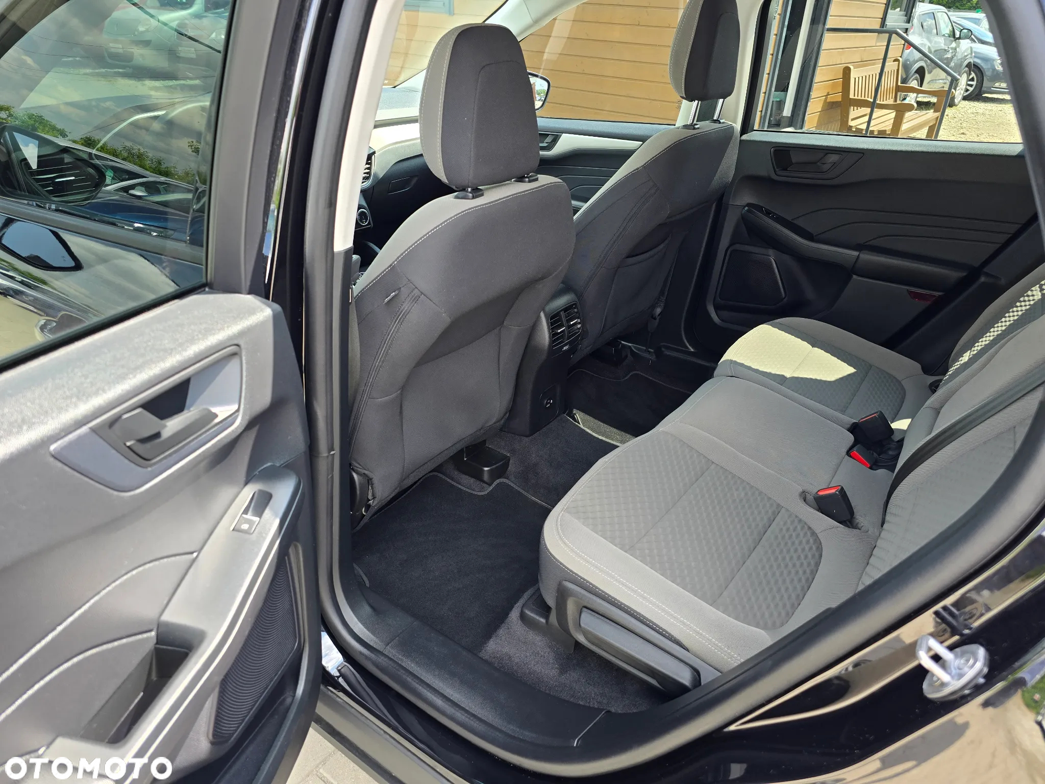 Ford Escape - 9