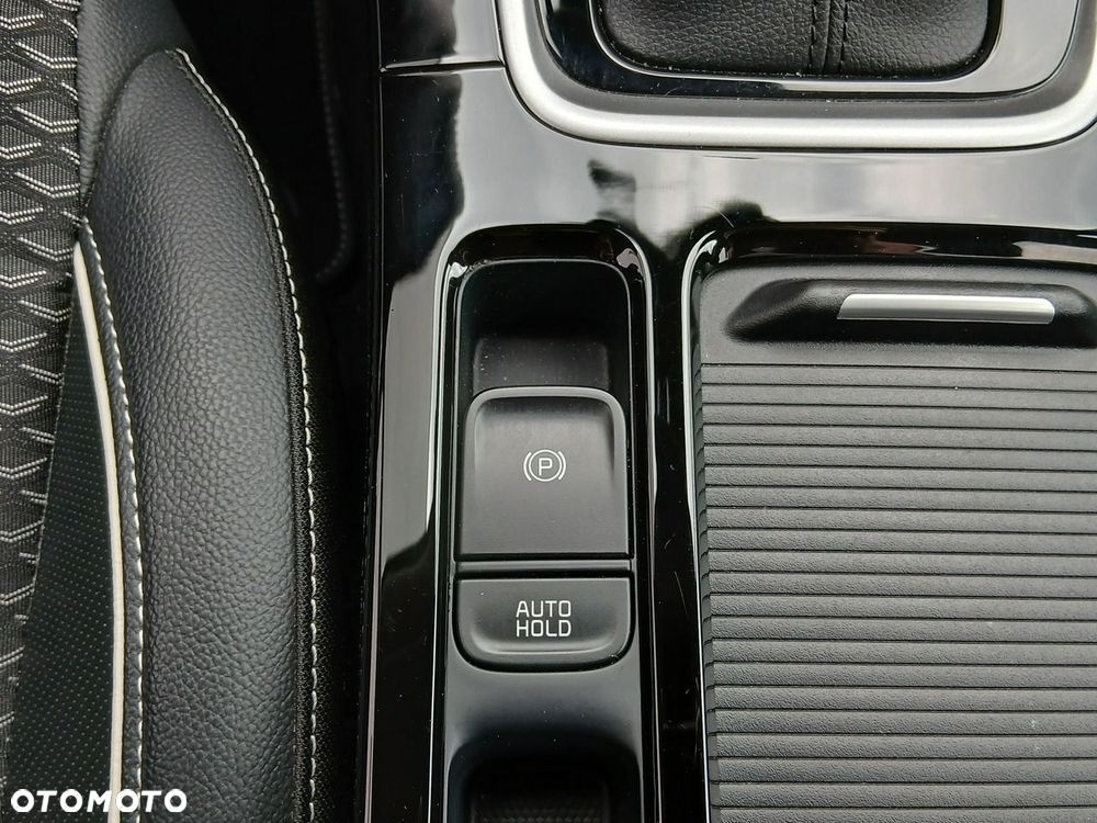 Kia Ceed - 29