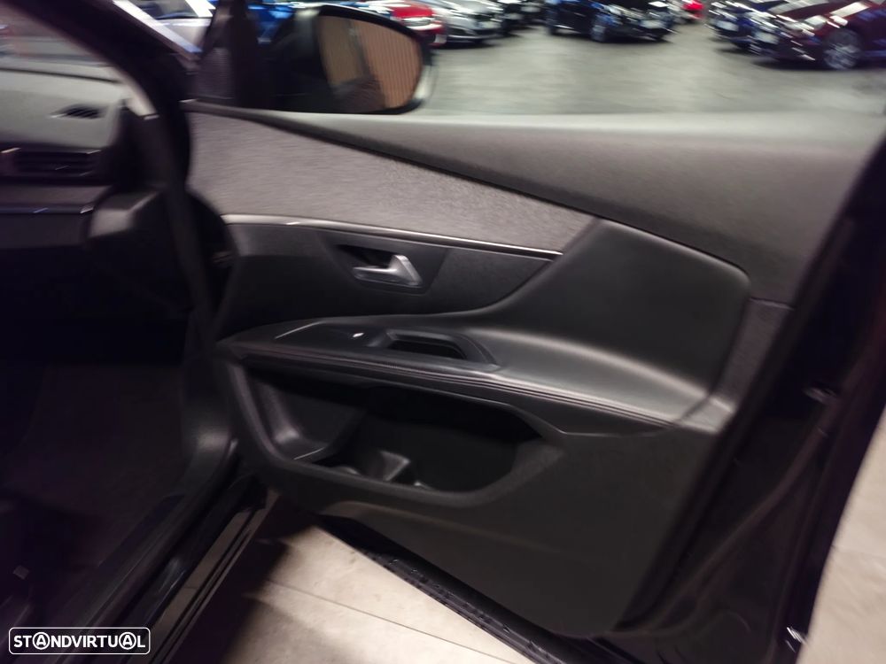 Peugeot 5008 BlueHDI 120 EAT6 Active - 6