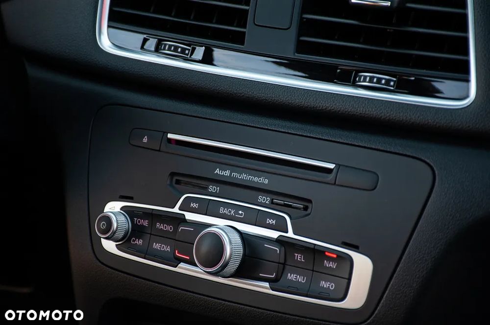 Audi Q3 2.0 TDI Quattro Design S tronic - 19